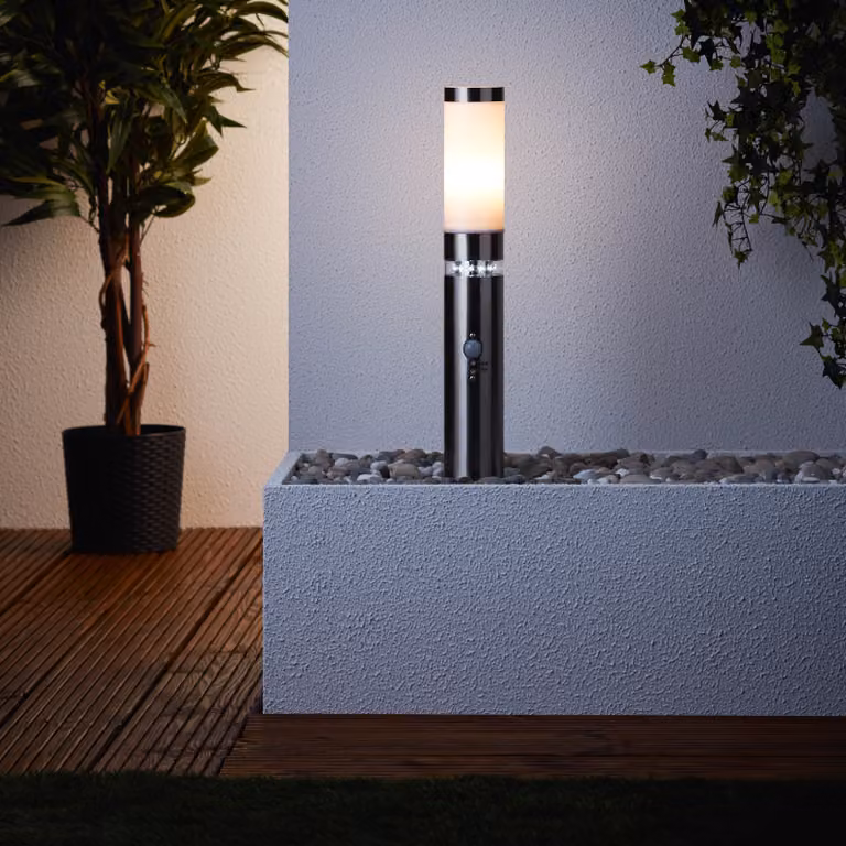 Piantana per esterni Bole con LED e rilevatore di movimento