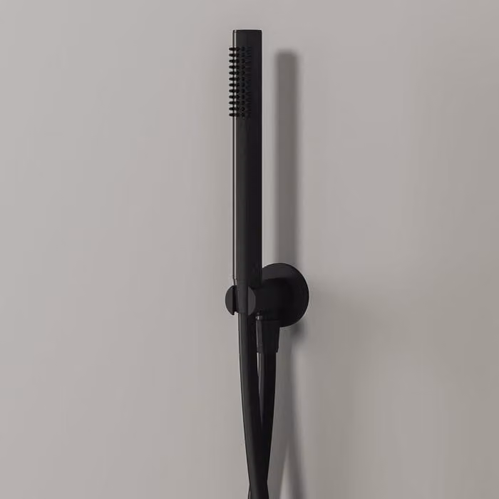 Set per vasca Kronenbach modello 1, con doccetta a soffione rotonda e raccordo a muro