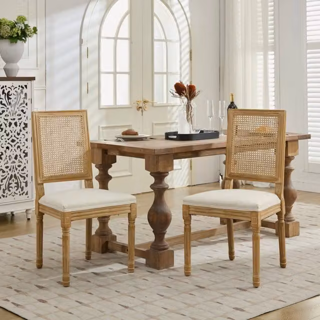 Set di 2 sedie da pranzo OKWISH con schienale in rattan intrecciato, struttura in legno e cuscino in lino beige