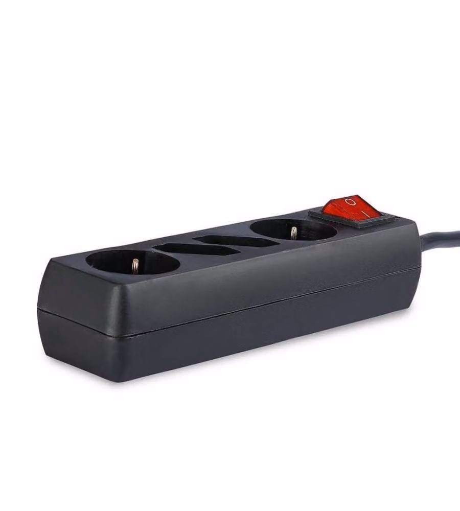 Multipresa con Cavo 1,5mt 4 Prese 2 10A 2P + Shuko 2 10A e Interruttore Luminoso Spina Shuko Colore Bianco
