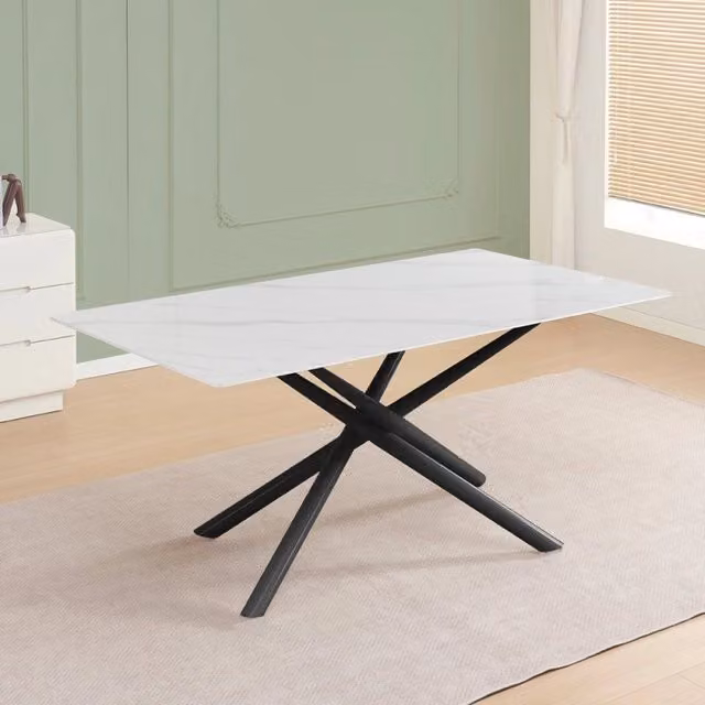 Tavolo fisso Corveo con piano effetto marmo bianco e struttura in metallo nero