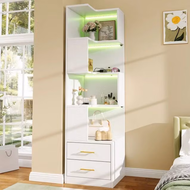 Scaffale angolare freestanding 165 cm con LED; 4 ripiani e 2 cassetti; bianco