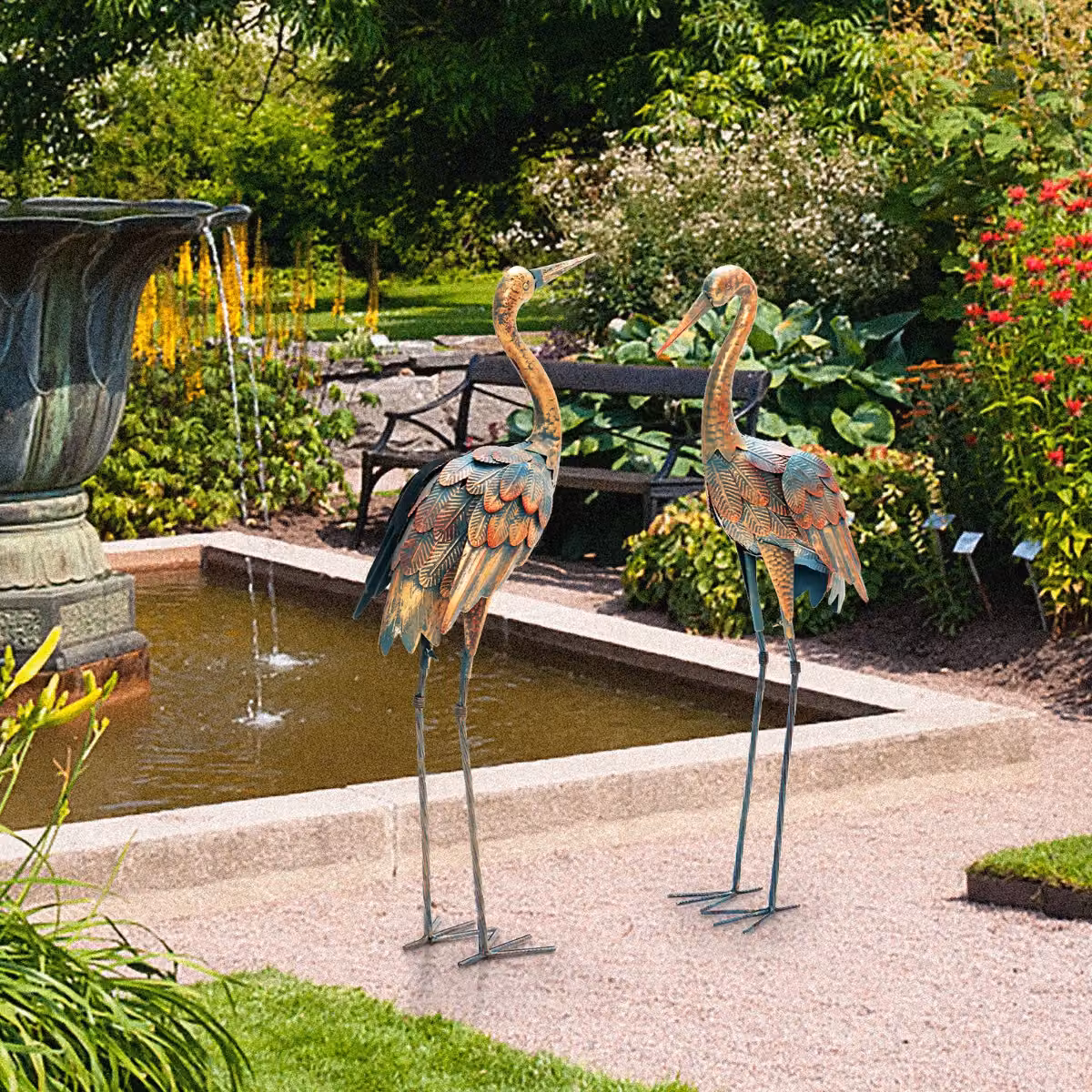 Set di 2 statue di gru da giardino Costway in metallo multicolore