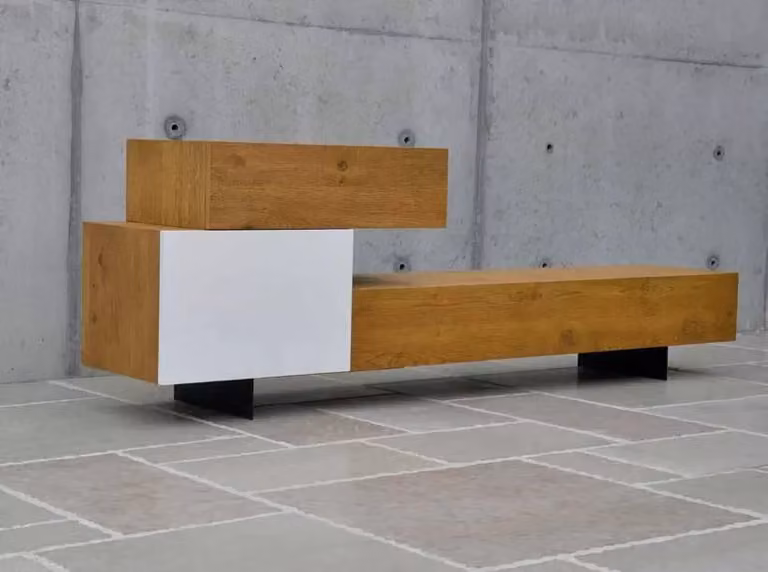 Porta TV moderno Mobili 2G in legno rovere e metallo, colore marrone e bianco, L: 180 cm, P: 45 cm, H: 76 cm