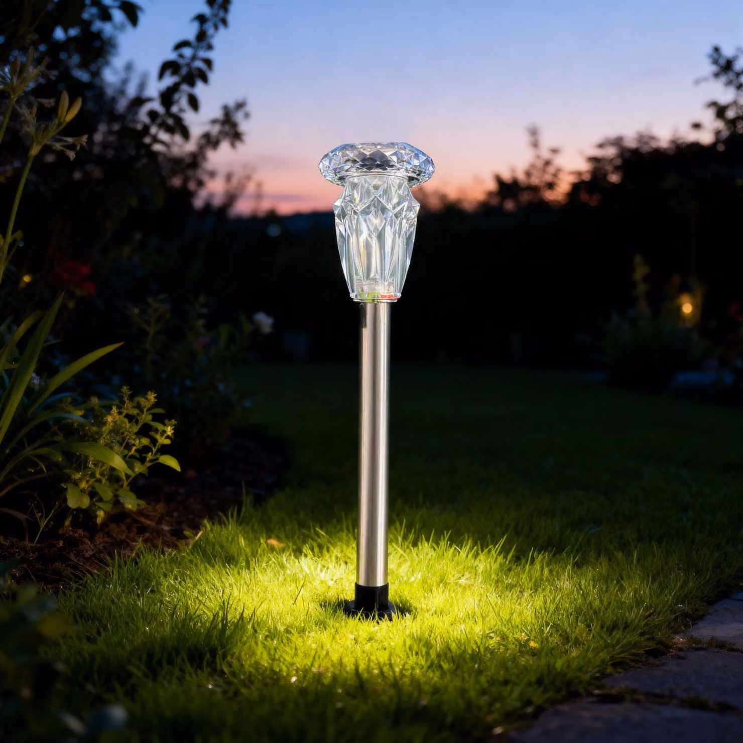 Lampada solare autoadesiva – 1 unità, luce bianco caldo – cromata – 6 x 38,5 cm. [13014]