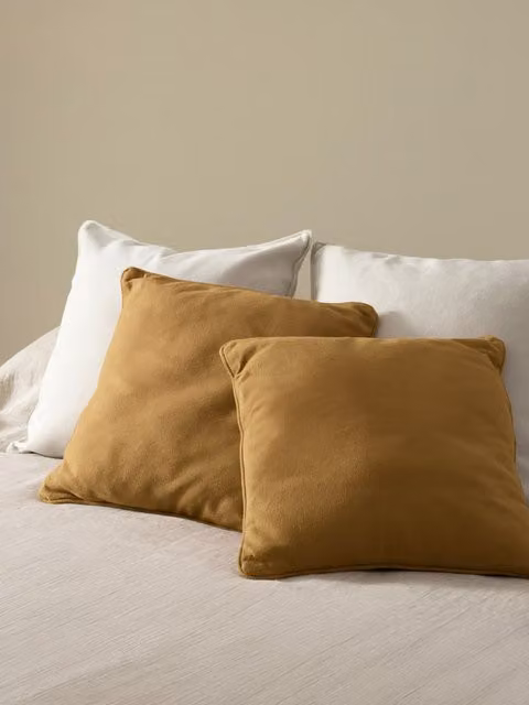 Set di 2 cuscini quadrati Bloq in cotone color tobacco di Kenay Home, L 45 x L 45 cm