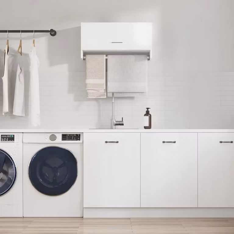Armadio a muro vidaXL Bianco con ripiani e appendiabiti in legno MDF L: 70 cm, P: 32,5 cm, H: 35 cm