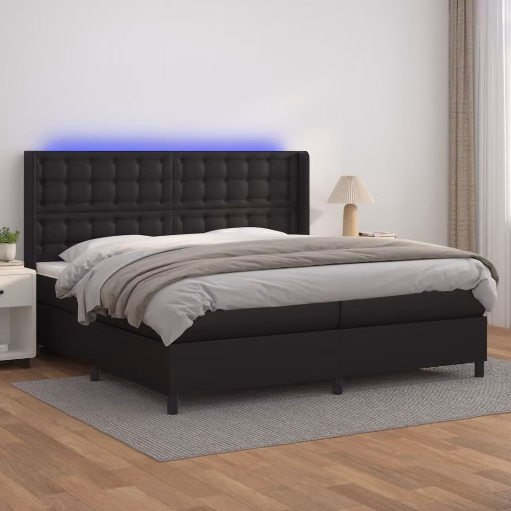 The Living Store Letto a molle con materasso e LED nero 200x200 cm in ecopelle