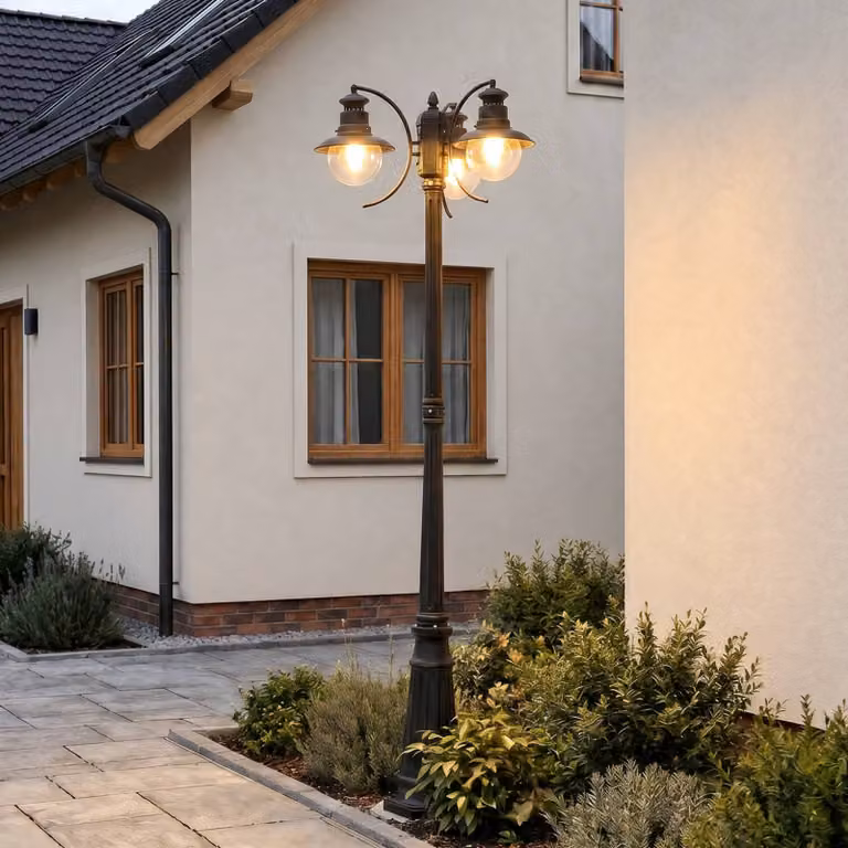 Lampada da esterno Lindby Eddie, 198 cm, ruggine, metallo, IP44, E27 EDDIE Lindby, dimmerabile, Marrone / Ruggine, Campagna / Rustiche