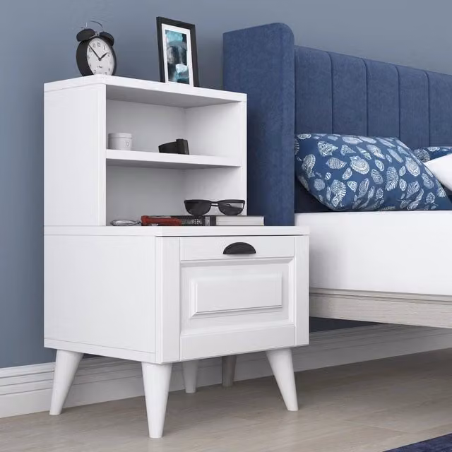 Comodino con un ripiano DMORA Bianco L: 45 cm, P: 40 cm, H: 74 cm – 1