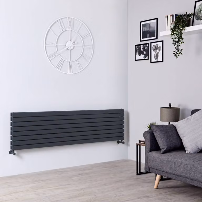 Radiatore di Design Orizzontale Antracite - 472 x 1780mm - 1480W - Sloane