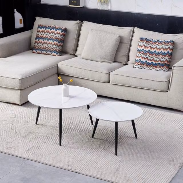 Set di 2 tavolini da salotto Effezeta Italia con piano in ceramica effetto marmo bianco lucido e gambe in metallo nero