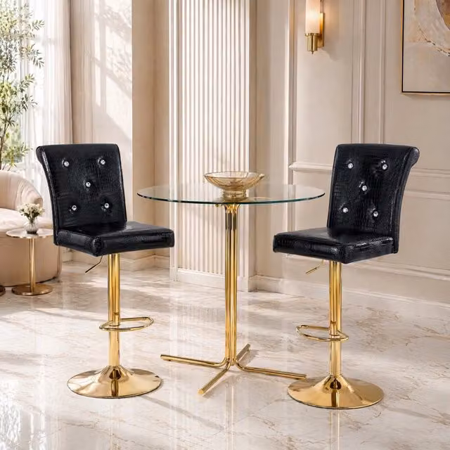 Set da 2 sedie REDOM in PVC nero con effetto pelle di coccodrillo e finitura lucida