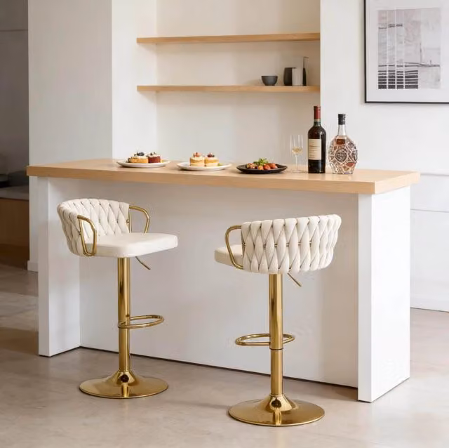 Set 2 sgabelli da bar ULEVR regolabili e girevoli a 360¡ã, con schienale, braccioli e poggiapiedi, velluto bianco crema
