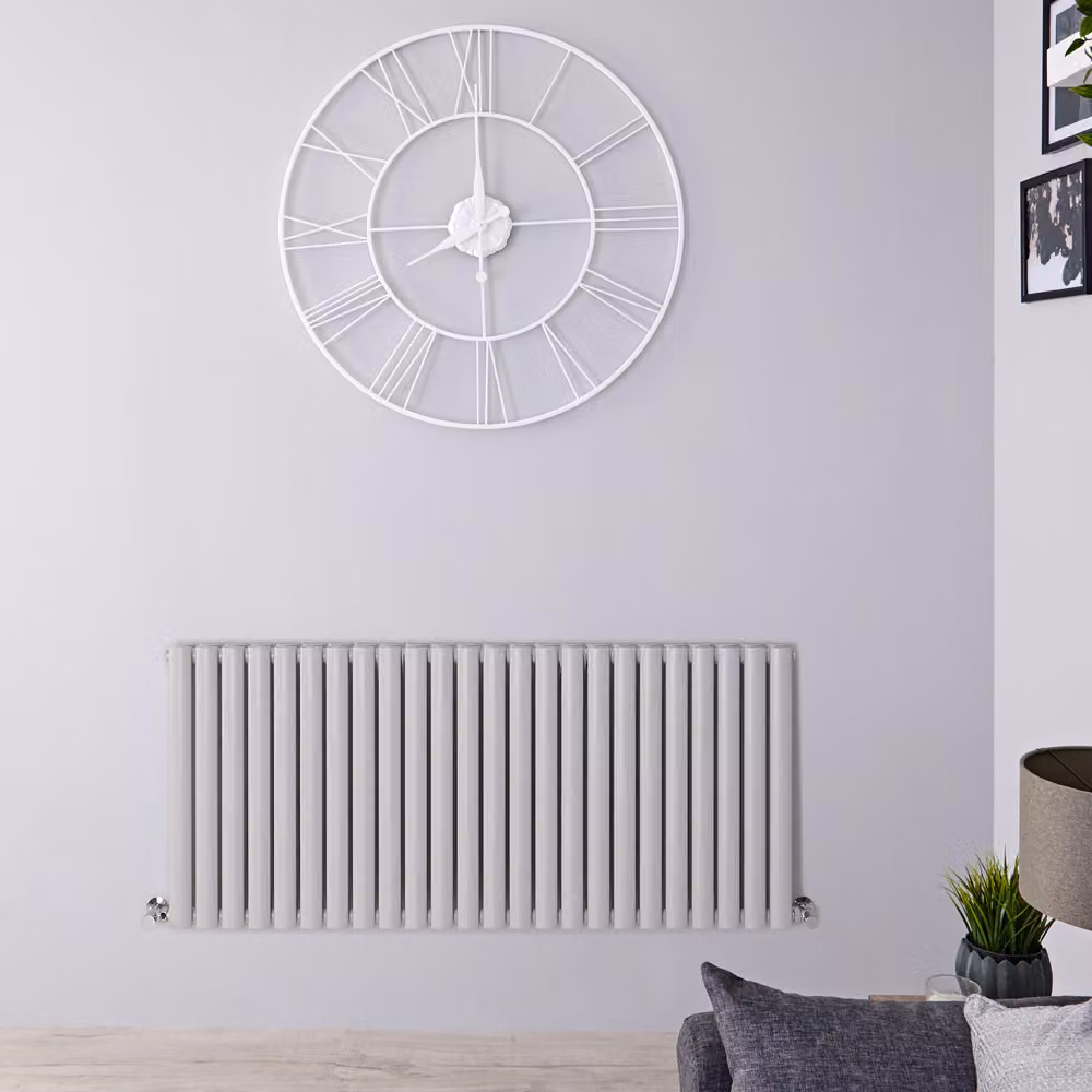 Radiatore di Design Orizzontale Doppio Grigio Chiaro - 635 x 1411mm - 1760W - Revive