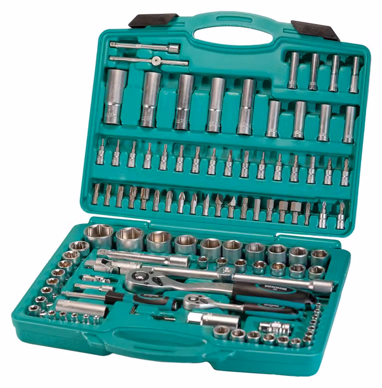Set di chiavi a bussola da 110 pezzi con cricchetto e inserti, fornito in una custodia per utensili