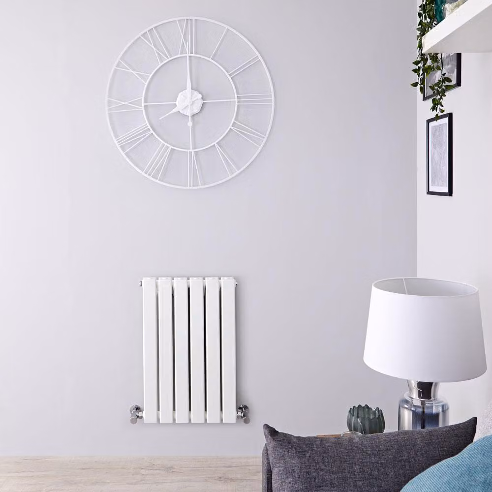 Radiatore Orizzontale Doppio Design Bianco 635x420mm 450W - Compatto - Stile Moderno - Delta