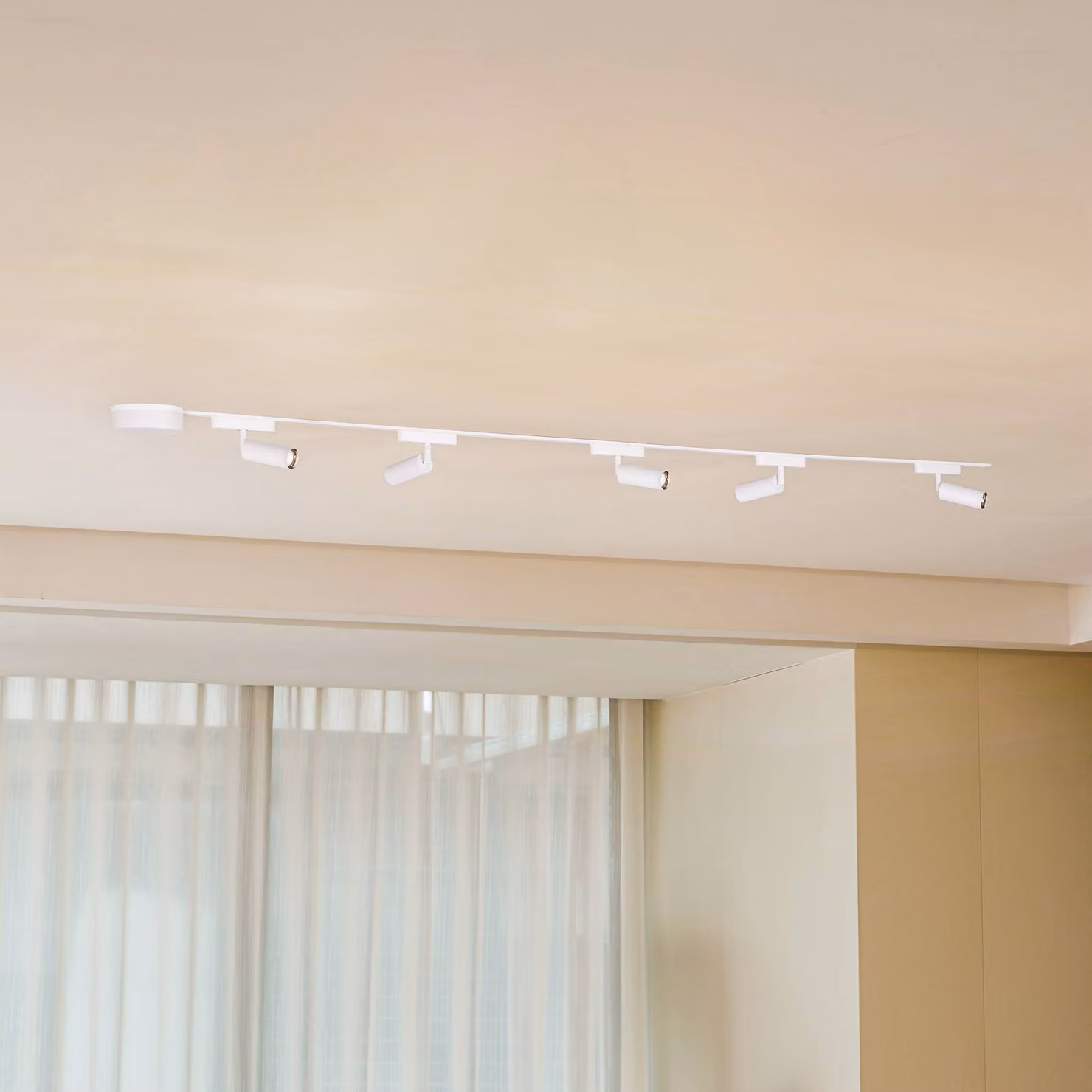 Sistema a binario 48V Lumaro, faretti, 5 luci, bianco, Ø 4 cm, CCT Lumaro Lindby, dimmerabile, Bianco / Opale, Soggiorno / Sala da pranzo, Alluminio, Moderno