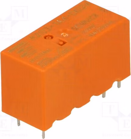 1 relè: bobina elettromagnetica, alimentazione: 24 VDC, 16 A / 250 VAC, codice prodotto: 1-1415899-7