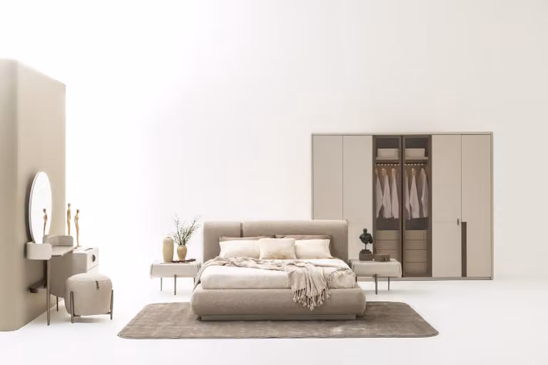 Schlafzimmer Set Bett Nachttische Schminktisch Spiegel Hocker Kleiderschrank