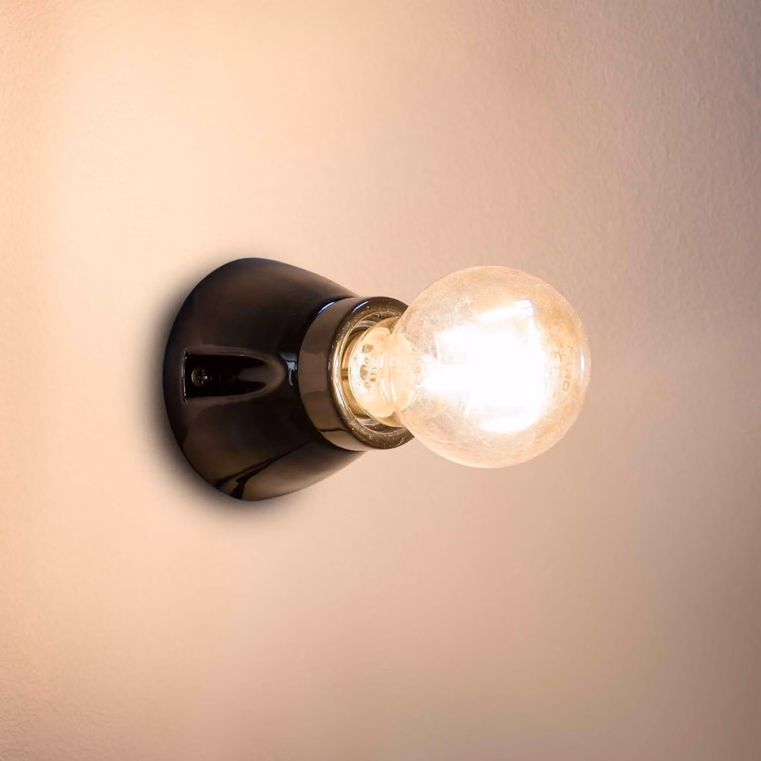 FARO BARCELONA Applique da parete Kera, dimmerabile, Nero, Soggiorno / Sala da pranzo, Ceramica, Moderno, Applique
