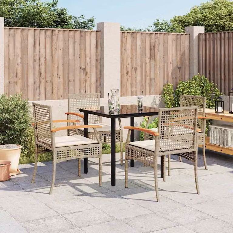 Set da pranzo da giardino vidaXL in polyrattan e legno di acacia con cuscini beige e piano in vetro, 5 pezzi
