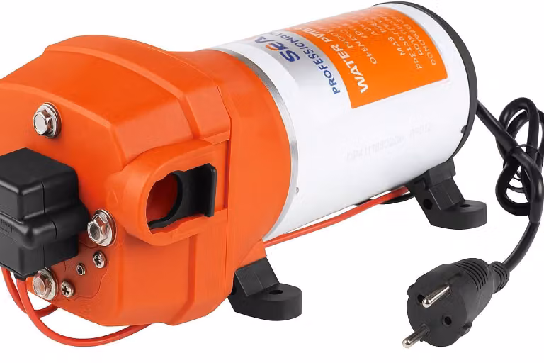 Pompe a membrana, 220V, 17 litri/minuto, 2,8 bar, autoaspiranti, con valvola di bypass