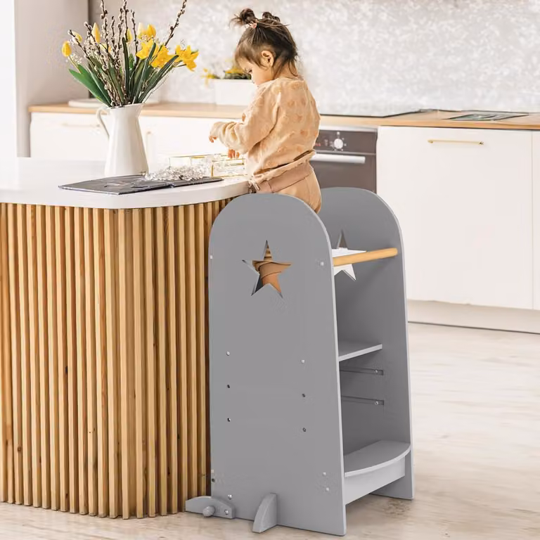 Torre da cucina multifunzionale per bambini Costway, sgabello in legno grigio per bambini dai 3 anni in su