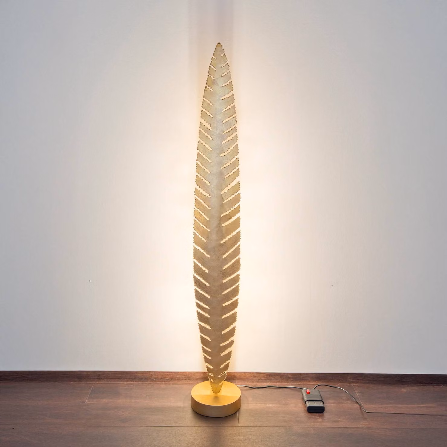 Holländer Lampada da terra PIETRO, Ottone / Oro, Soggiorno / Sala da pranzo, Metallo, Lampada da terra