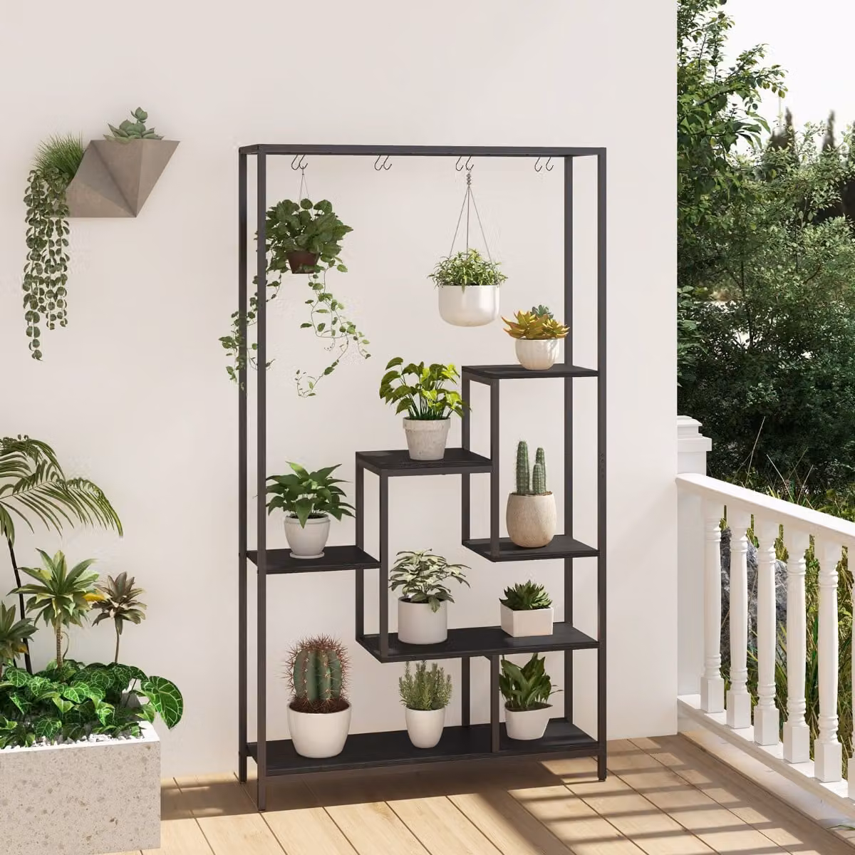 Scaffale porta piante Costway in metallo nero con 6 livelli e 10 ganci, Altezza: 180 cm