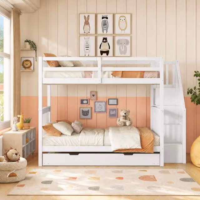 Letto a castello Mivray per bambini in legno e MDF bianco con letto estraibile, scala con ripiani e barriera di sicurezza, L/P/H: 200 x 140 x 160,5 cm