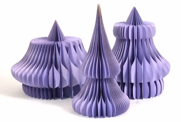 Albero di Natale in carta alveolare, colore lilla, altezza 150 cm. Prodotto con materiali naturali