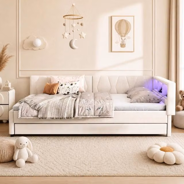 Letto Giorno Multifunzionale 140x200 cm con LED, Porta USB e Ripiani, Struttura in Lino Beige con Rete a Doghe Senza Materasso