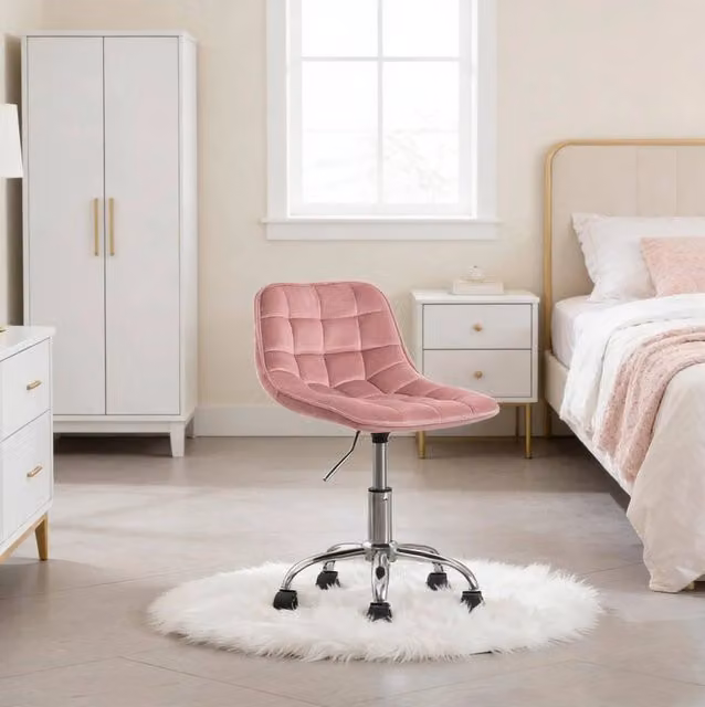 Sedia da ufficio in velluto rosa con seduta girevole e regolabile in altezza 40-47,5 cm