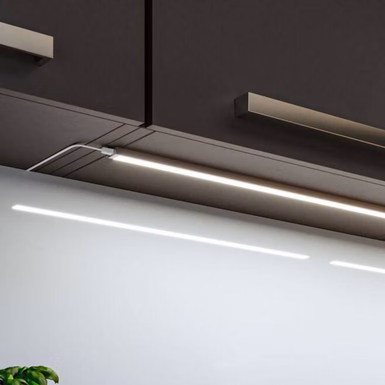 Paulmann lampada per mobili Inline set iniziale da 2 pezzi cromato 55 cm 830 Inline, dimmerabile, Cromo / Argento, Cucina, Alluminio, Lampade per mobili