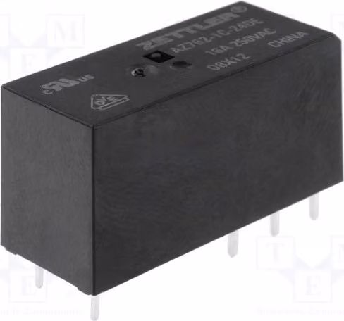 1 relè: elettromagnetico. Bobina: 24VDC, 16A / 250VAC, 16A. Modello: AZ762-1C-24DE. Prodotto elettrico