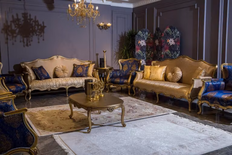 Klassische Sofagarnitur 3+3+1+1 Sitzer Luxus Garnitur Sofa Sessel Sofas Set 4tlg