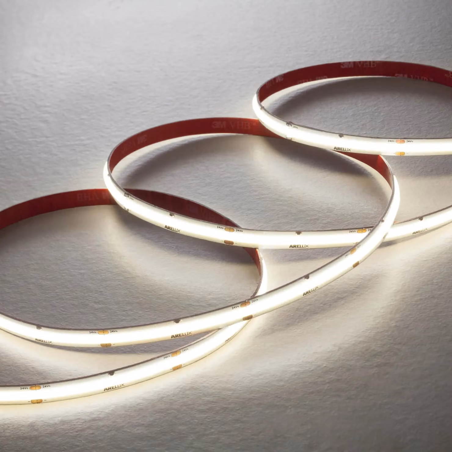 ARELUX XSOLIS IP20, 24V, 10W/metro, 5 metri, 352 LED/metro, 3000K