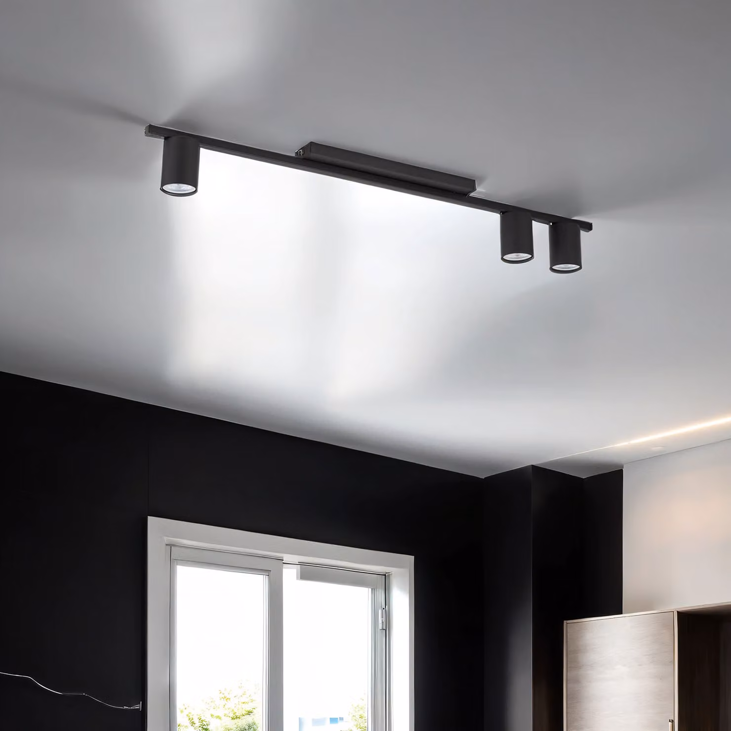 Plafoniera in metallo nero lunga 80 cm in metallo piatto a 3 luci GU10