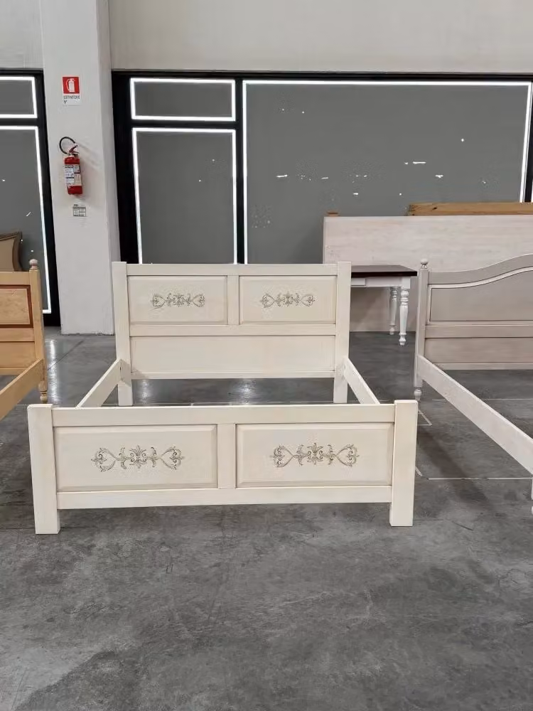 Letto matrimoniale shabby chic Mobili 2G in legno laccato avorio e verde con decoro floreale L: 173 cm, P: 209 cm, H: 107 cm – 1