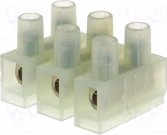 5 profilati di fissaggio da 4 mm², 400 V. Morsetti: 6. Connessioni: a vite. Numero di vie: 3. Materiale: UL94V-2. Modello: BM 93CS3