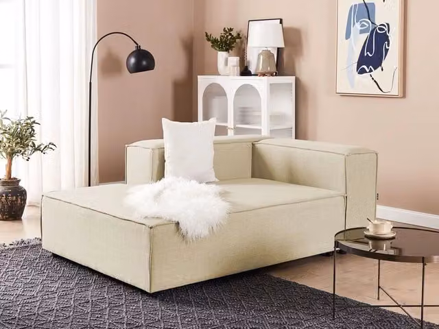 Chaise longue BELIANI lato destro in tessuto beige con struttura in legno e schiuma per soggiorno in stile moderno L/P/H: 180 x 119 x 68 cm