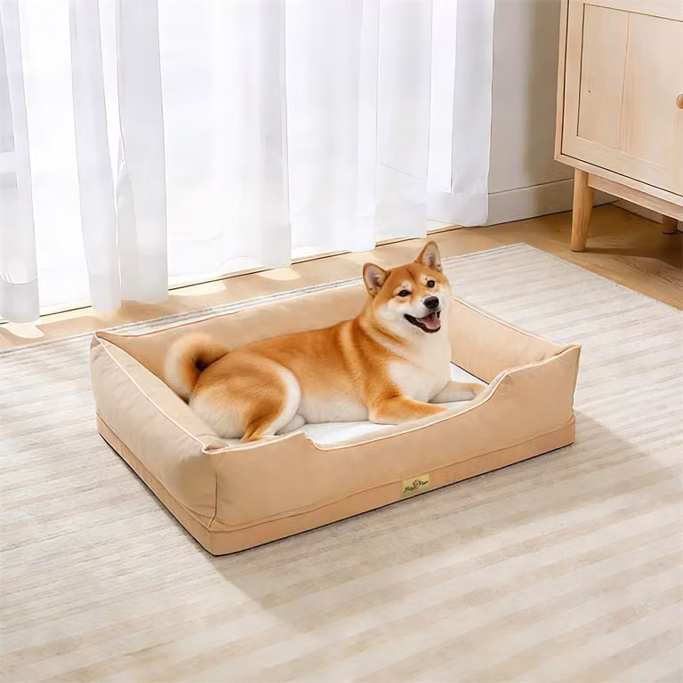 WISFOR Lettino per cani, divanetto per cani, cuscino per cani, bordi rialzati, rivestimento impermeabile e lavabile, sfoderabile, L: 94,5 x 67 x 19,5 cm, beige