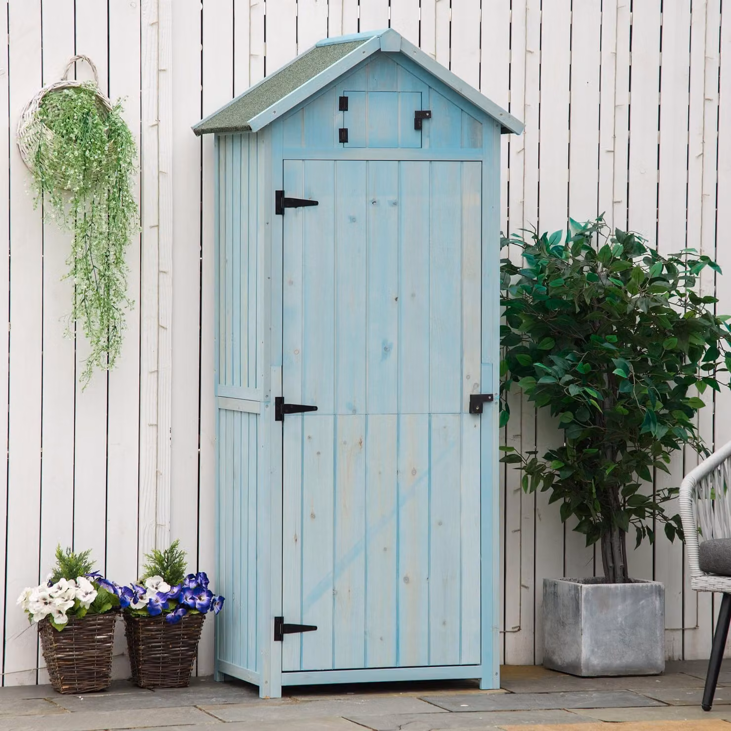 capanno per attrezzi okwish capanno per attrezzi con tre ripiani angolari estraibili, armadio da giardino Outsunny in legno robusto, con ripiani e finestre, azzurro e verde