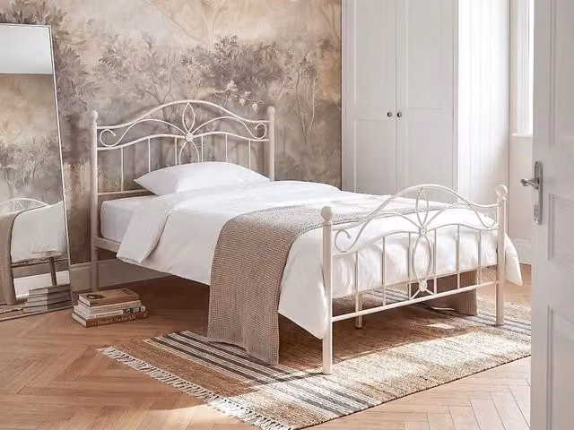 Struttura Letto in Metallo beige chiaro con Doghe Design Vintage 120 x 200 cm