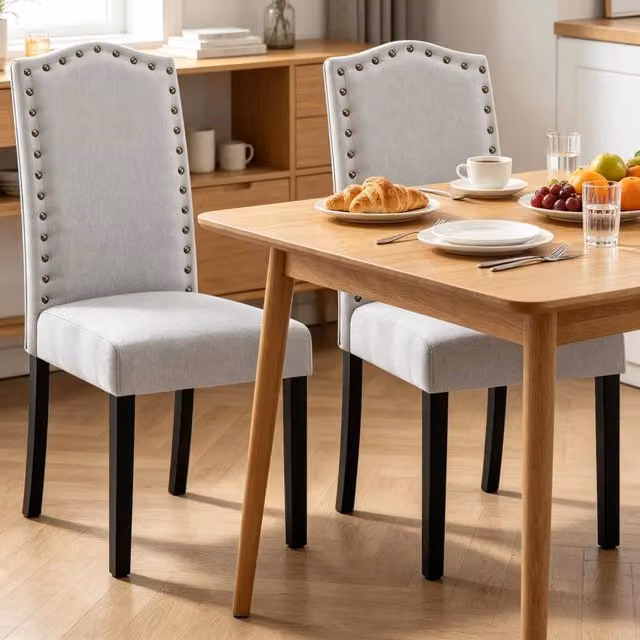 Set di 2 Sedie da Pranzo Moderne in Lino con Schienale Alto e Struttura in Legno Massiccio, Colore Chiaro
