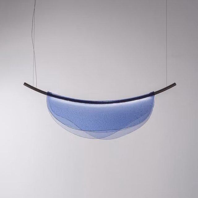 Lampada a sospensione Italamp Dalì con LED dimmabile in metallo e vetro, disponibile nei colori grigio e blu