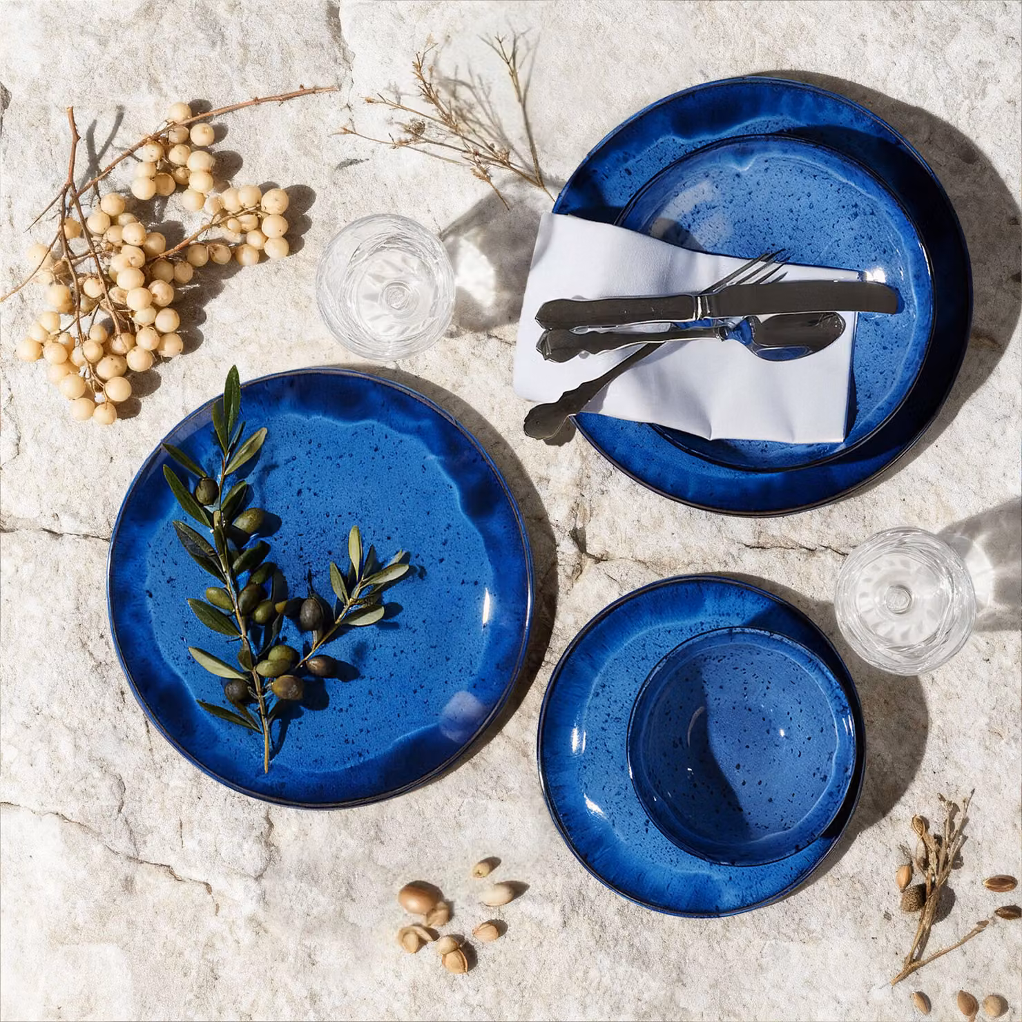 Servizio da cena tectake in ceramica e grès blu, 24 pezzi per 6 persone – 2