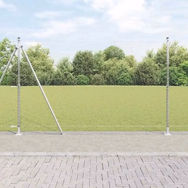 Recinzione esagonale galvanizzata vidaXL con base in cemento, Argento, L: 150 cm, H: 25 cm