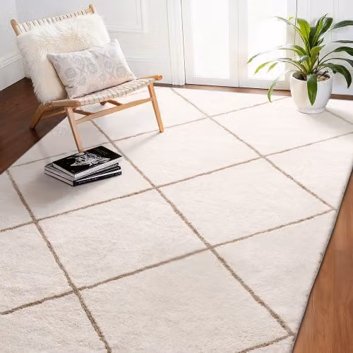 Tappeto VEVOR in peluche morbido per interni, beige, con pelo lungo, antiscivolo e fonoassorbente, ideale per camera da letto o soggiorno, L: 270 cm x P: 180 cm